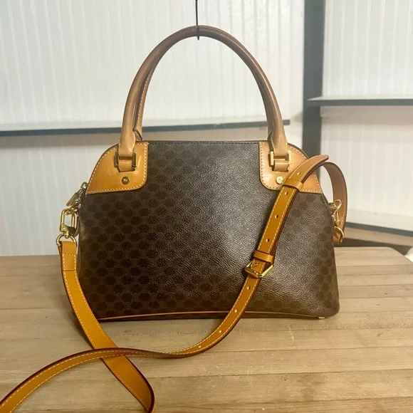 Celine Brown and Tan Handbag - Picture 2 of 15